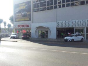 Outside-the-CMH-Toyota-Alberton-early-in-the-morning
