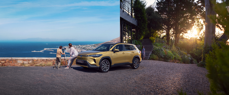 CMH Toyota Umhlanga - Corolla Cross XR Hybrid - Lifestyle image 2